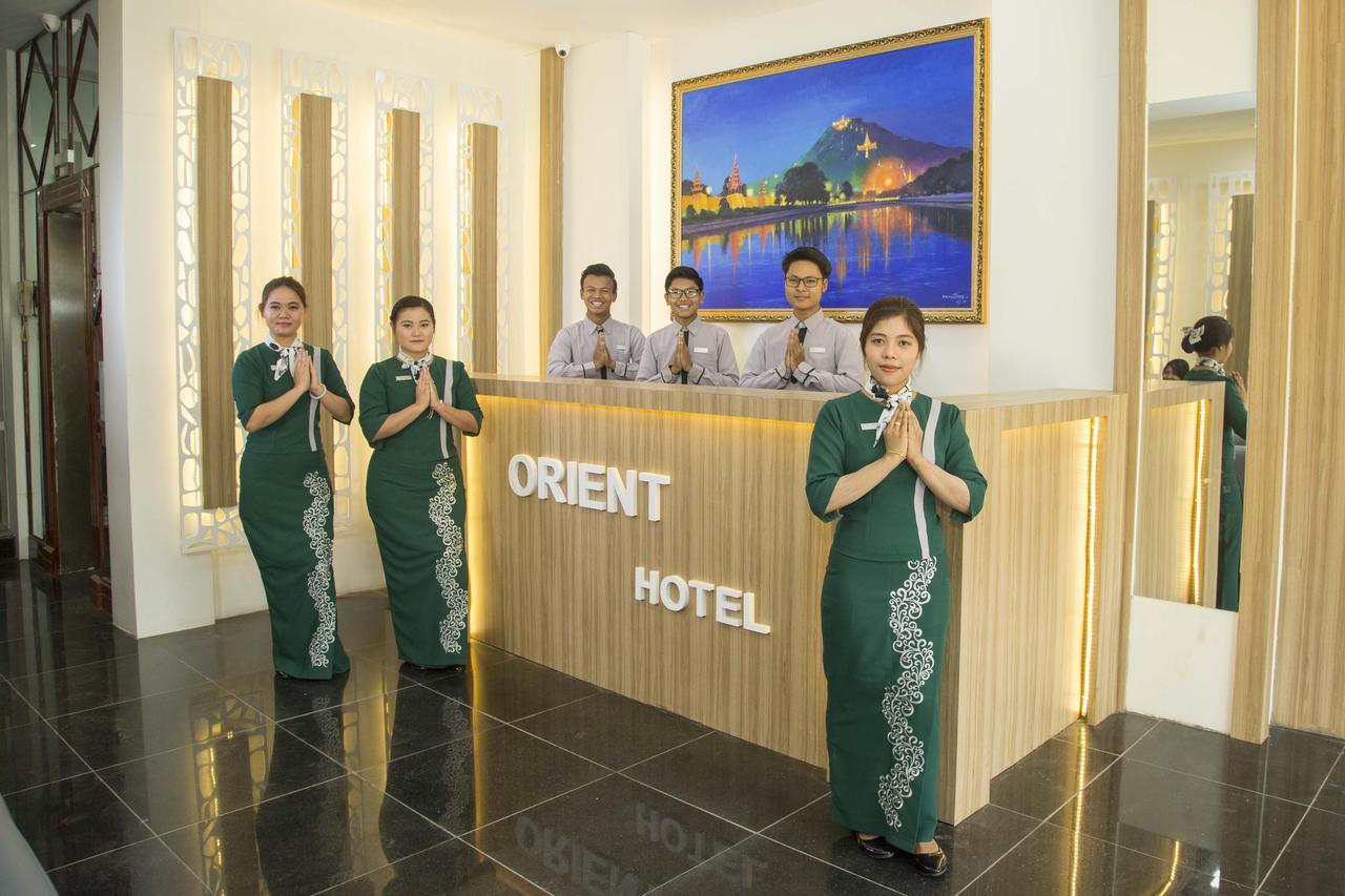 Orient Hotel Mandalay Esterno foto